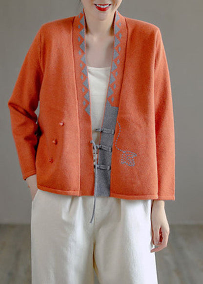 Classic Vintage Sweater with a Flattering Fit