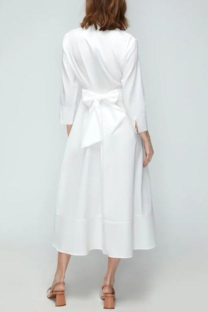 Well Tailored Dress with a Graceful Silhouette