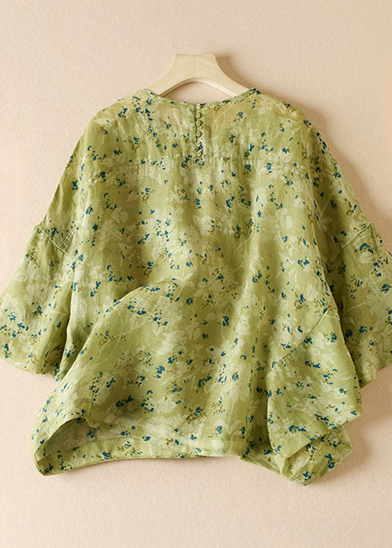 Effortlessly Elegant Blouse with a Timeless Design