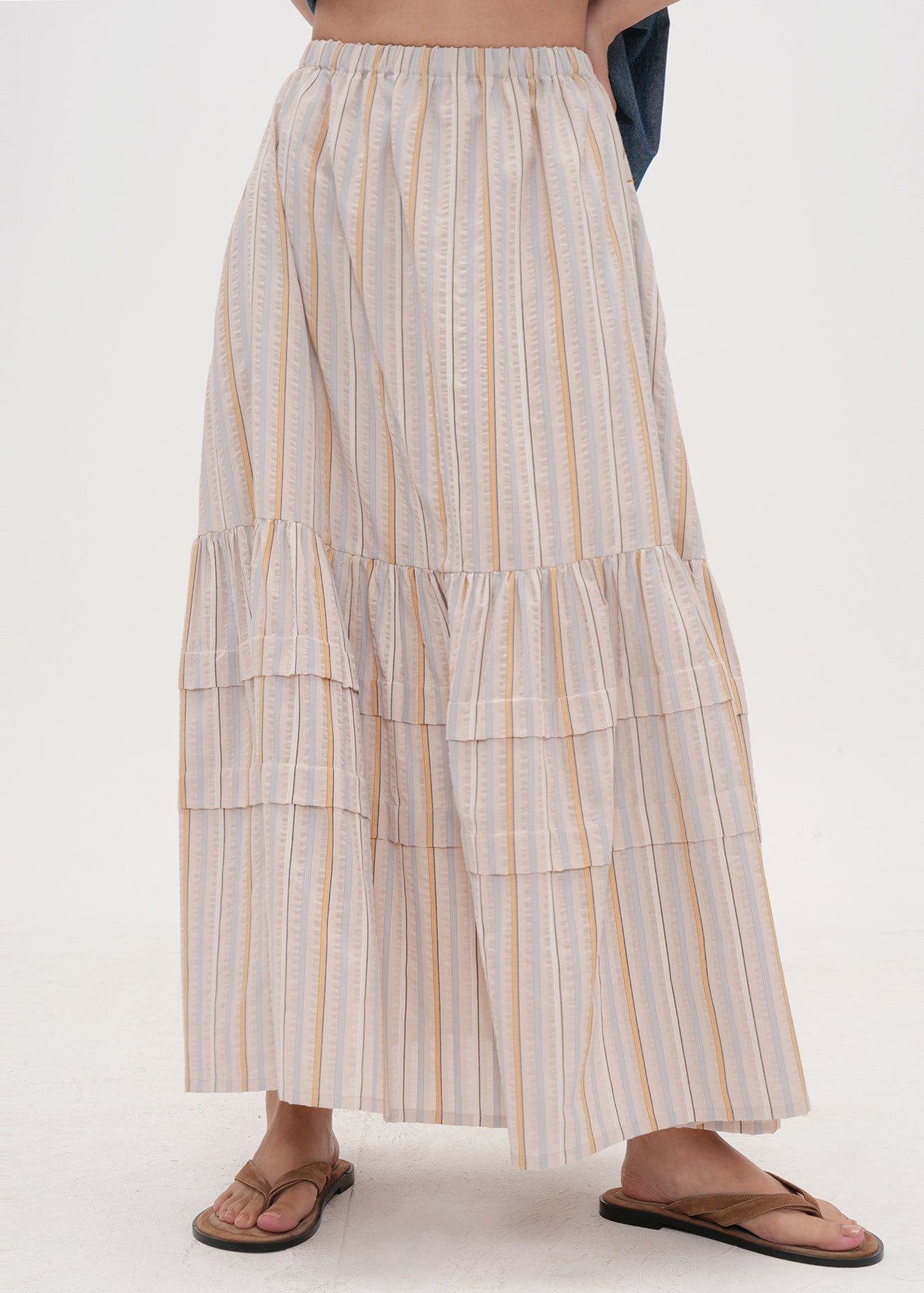 Well Tailored Garment with a Graceful Silhouette