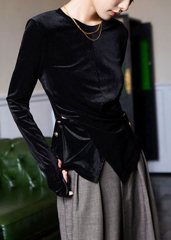 A Vintage Style Top with Delicate Timeless Details