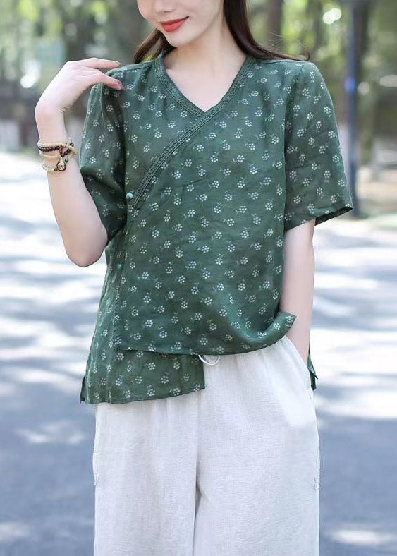 Classic Vintage & Enduringly Stylish Blouse