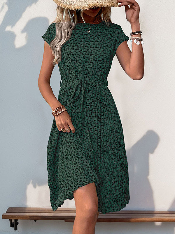 Classic Vintage Dress with a Flattering Fit