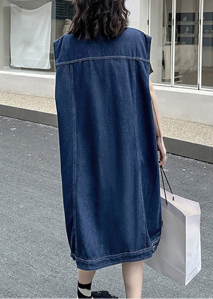 Classic Vintage Coat with a Flattering Fit