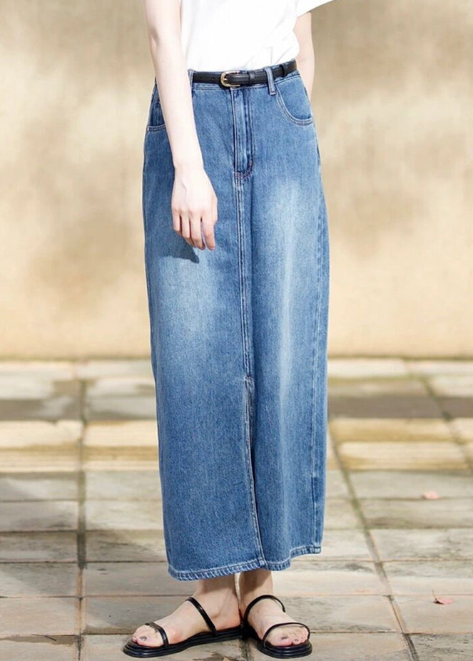 Well Tailored Garment with a Graceful Silhouette