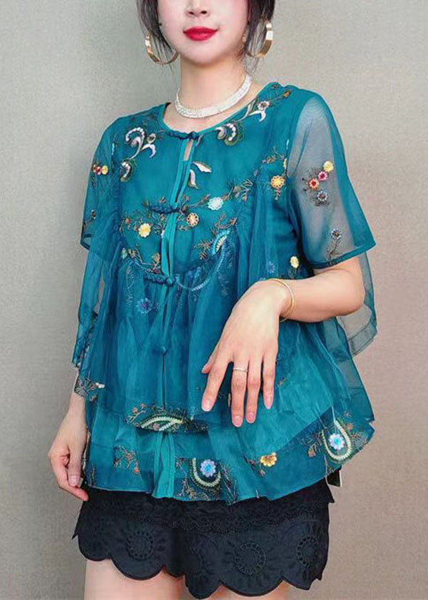 Beautifully Finished Blouse in a Timeless Design