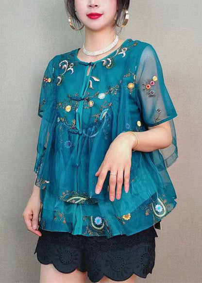 Beautifully Finished Blouse in a Timeless Design