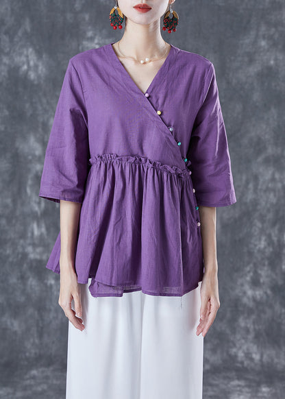 Well Tailored Blouse with a Graceful Silhouette