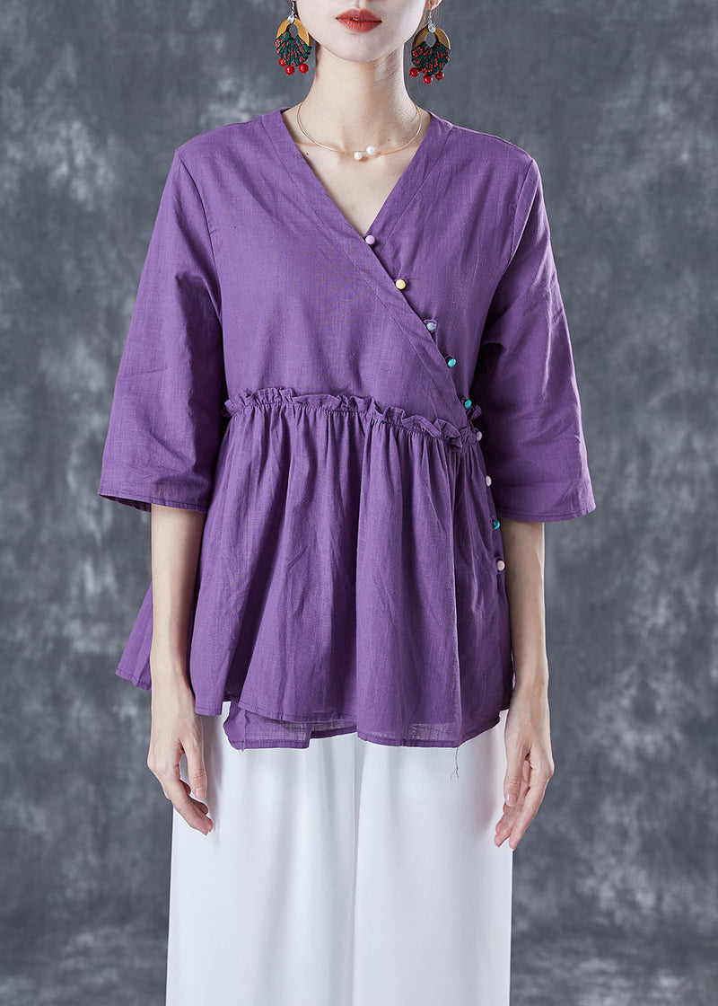 Well Tailored Blouse with a Graceful Silhouette