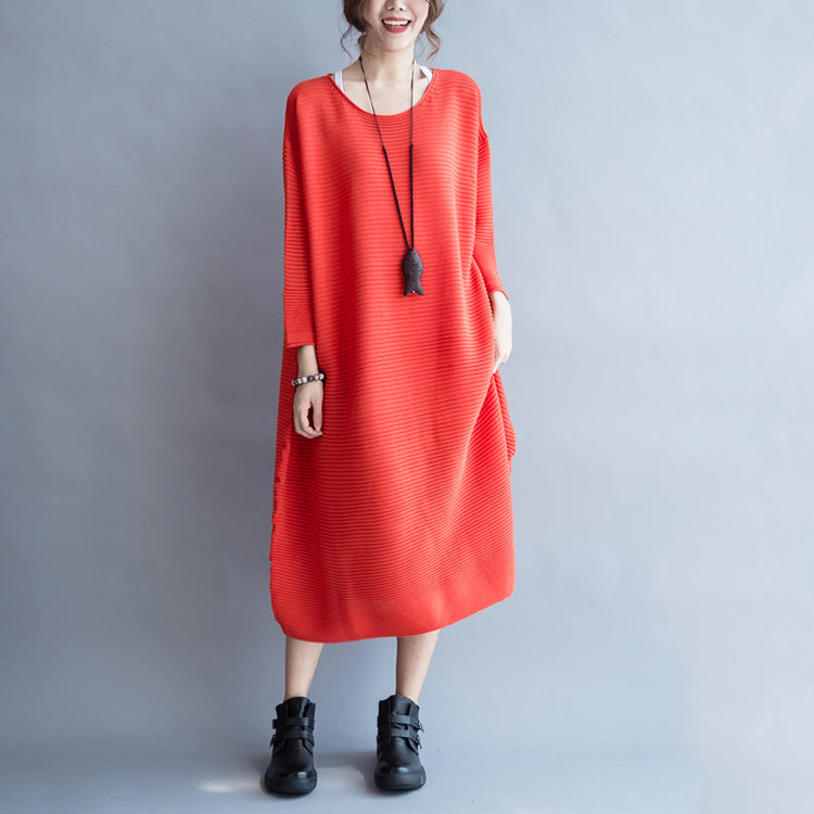 Well Tailored Sweater with a Graceful Silhouette