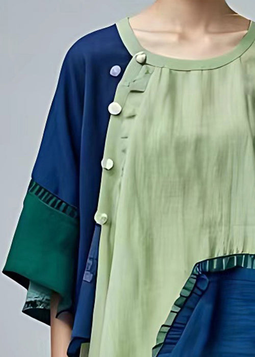 Well Tailored Blouse with a Graceful Silhouette