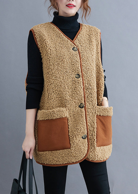 Effortlessly Elegant Coat with a Timeless Design