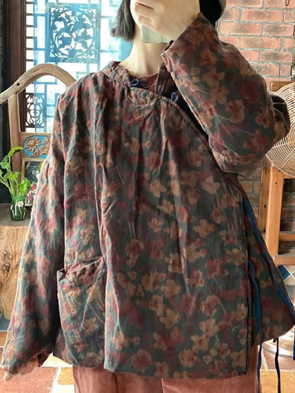 Well Tailored Coat with a Graceful Silhouette