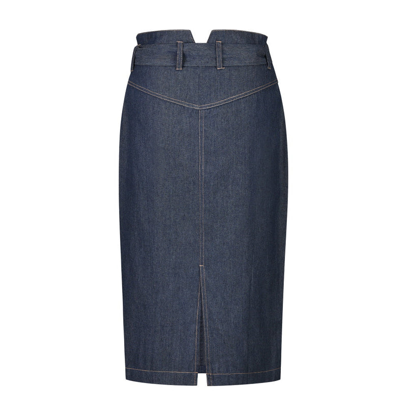 Effortlessly Elegant Garment with a Timeless Design