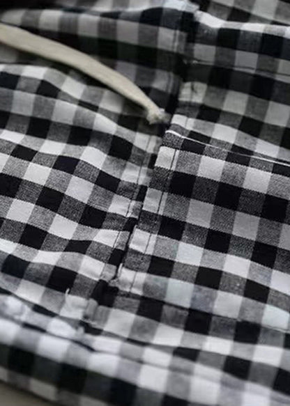 Effortlessly Elegant Pants with a Timeless Design