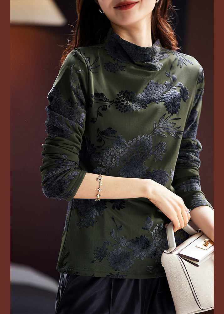 Gracefully Styled Top for Any Occasion