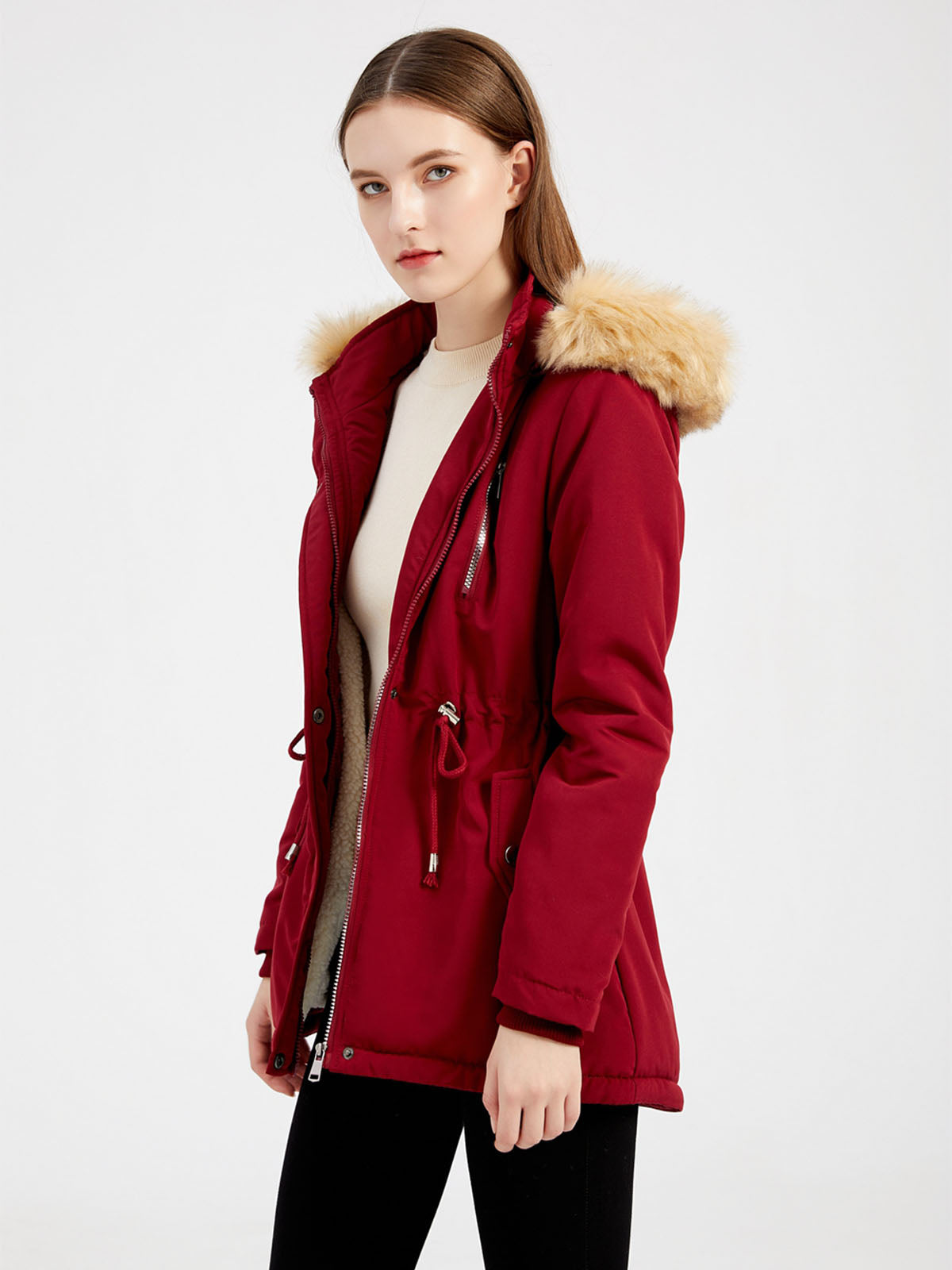 Effortlessly Elegant Coat with a Timeless Design