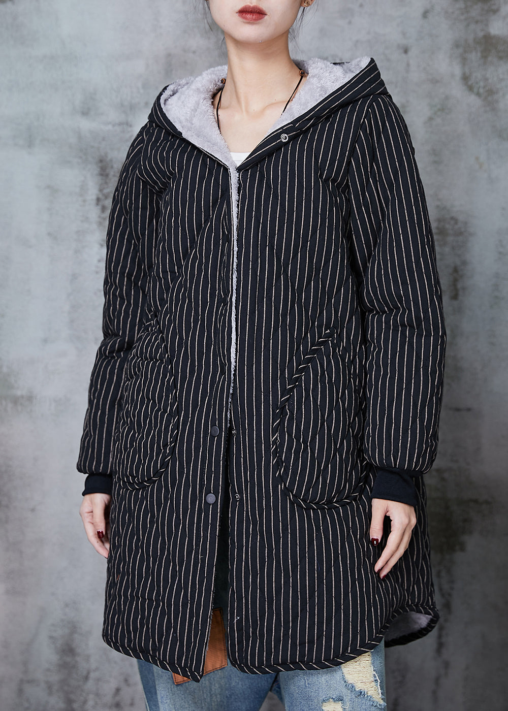 Beautifully Finished Coat in a Timeless Design