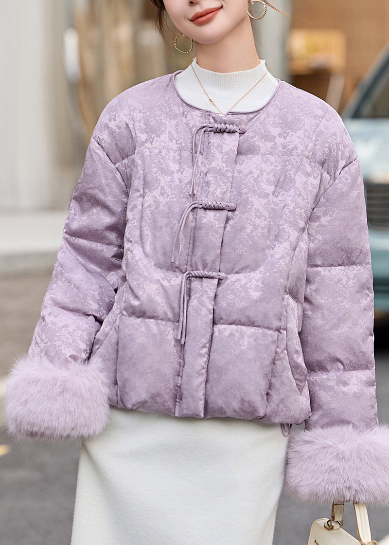 Gracefully Styled Coat for Any Occasion