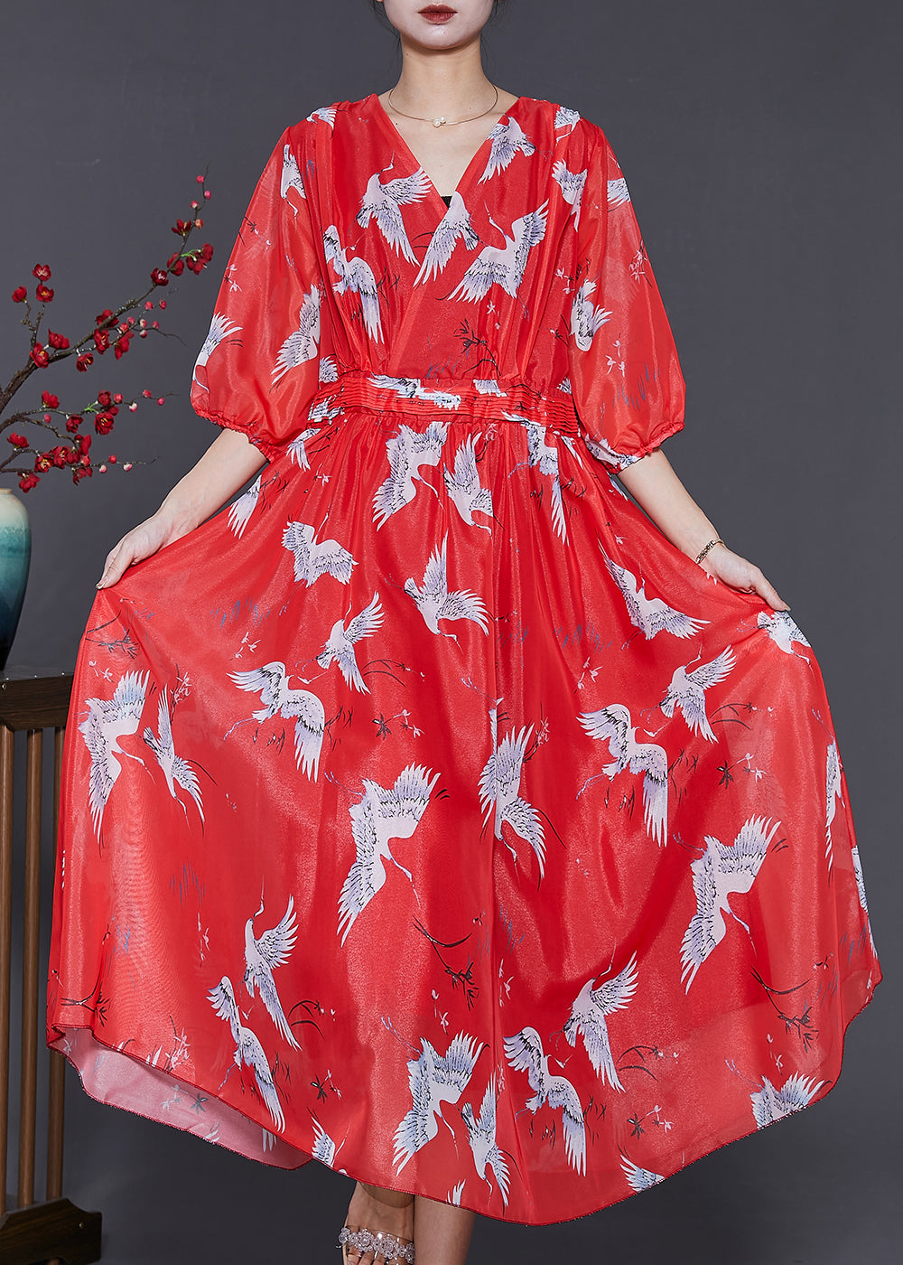 Classic Vintage Dress with a Flattering Fit