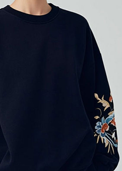 Elegantly Styled Shirt for Everyday Wear