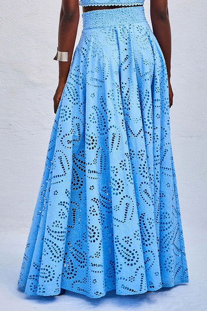 Classic Vintage Garment with a Flattering Fit