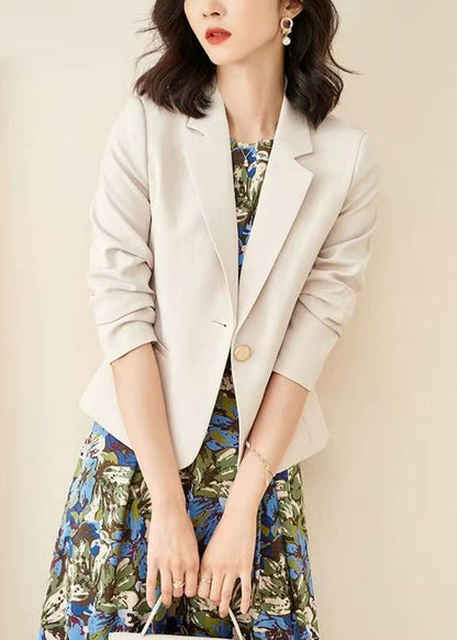 Polished Coat with an Effortless Classic Look