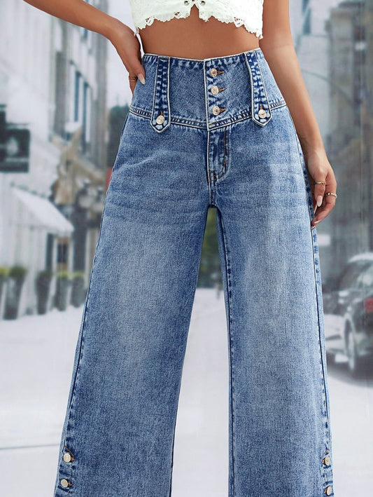 Beautifully Crafted Pants in a Classic Style