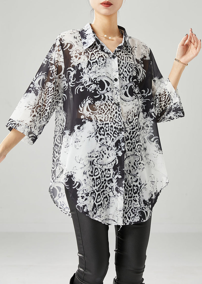 Beautifully Finished Blouse in a Timeless Design