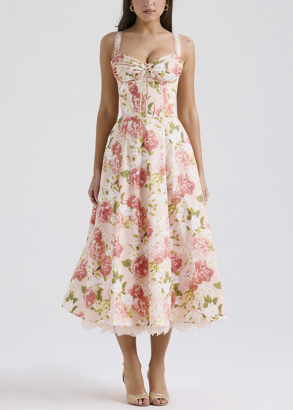 Polished Dress with an Effortless Classic Look