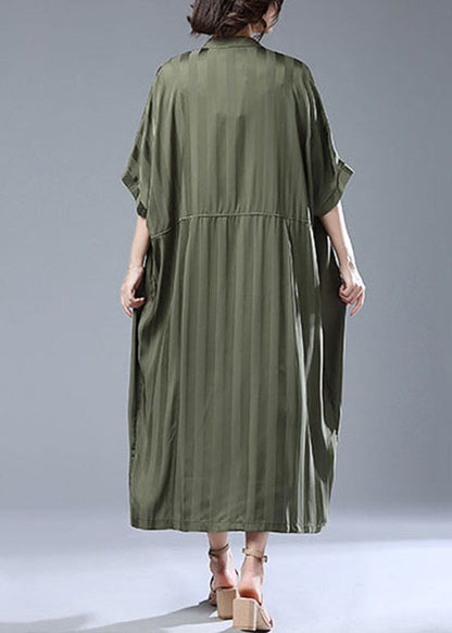 Classic Vintage Coat with a Flattering Fit