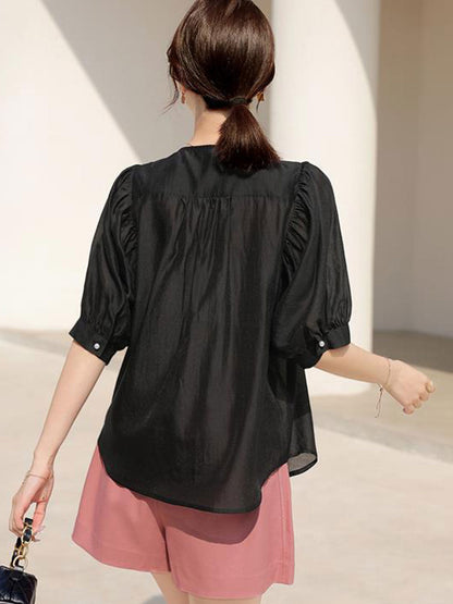 A Vintage Style Top with Delicate Timeless Details