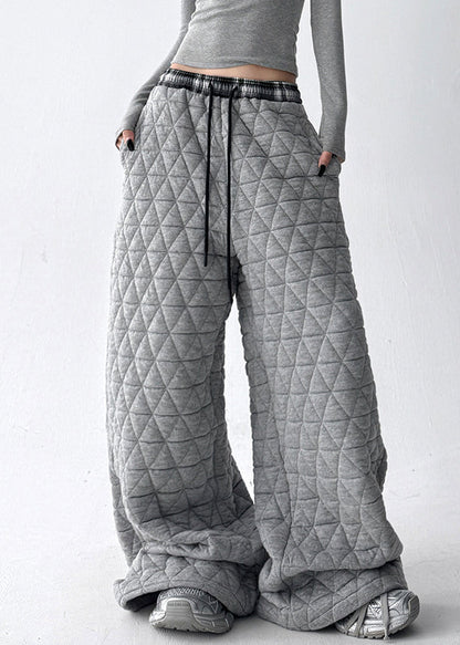 Beautifully Finished Pants in a Timeless Design