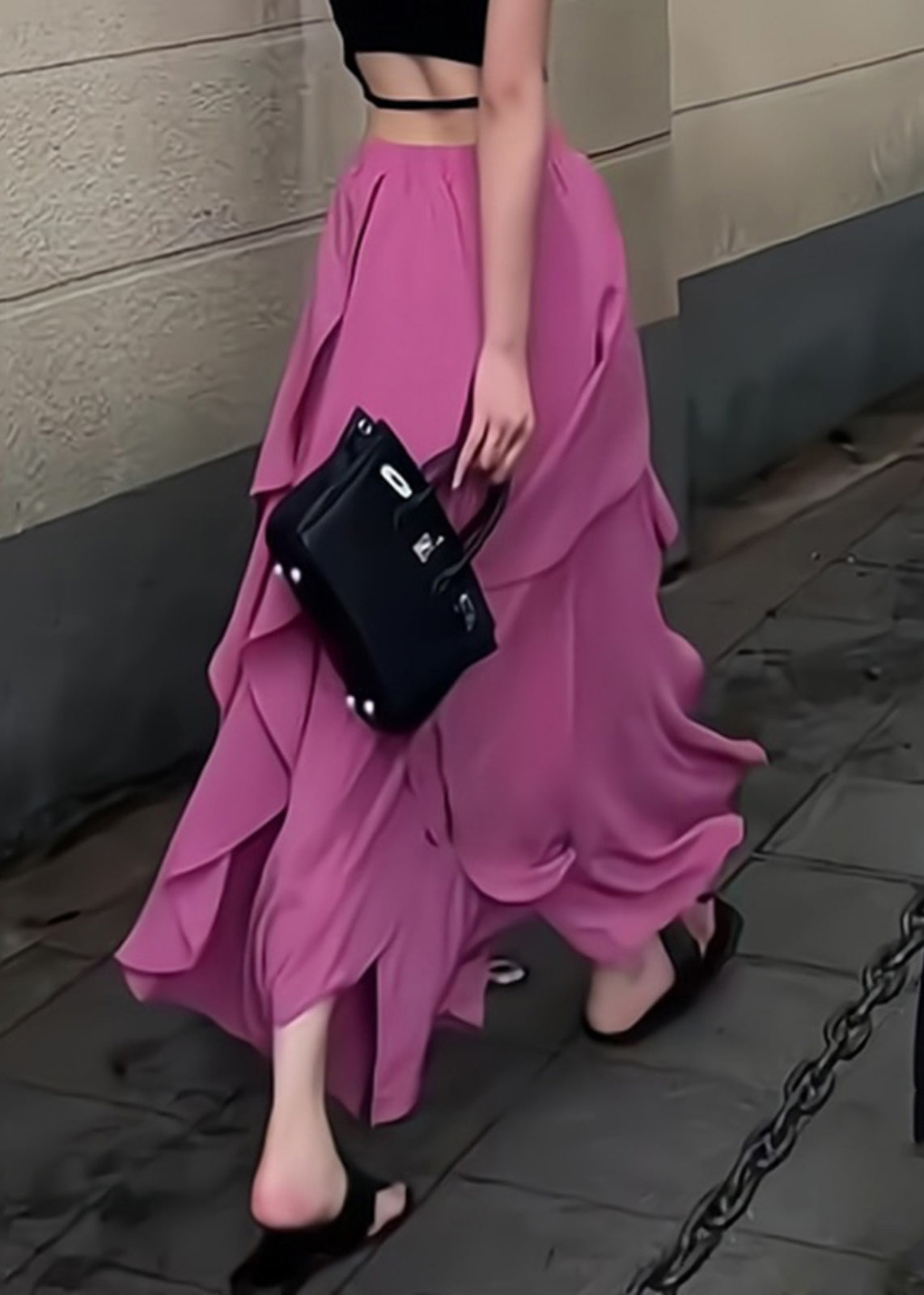 Well Tailored Garment with a Graceful Silhouette