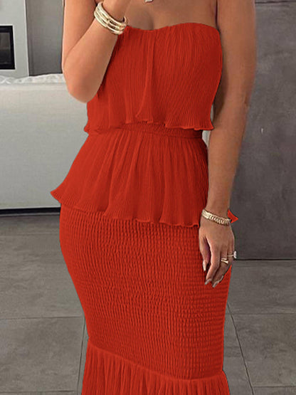 Beautifully Finished Dress in a Timeless Design