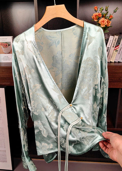 Beautifully Balanced Top with Timeless Character