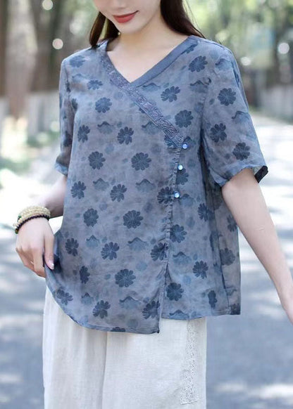 Elegantly Styled Blouse for Everyday Wear