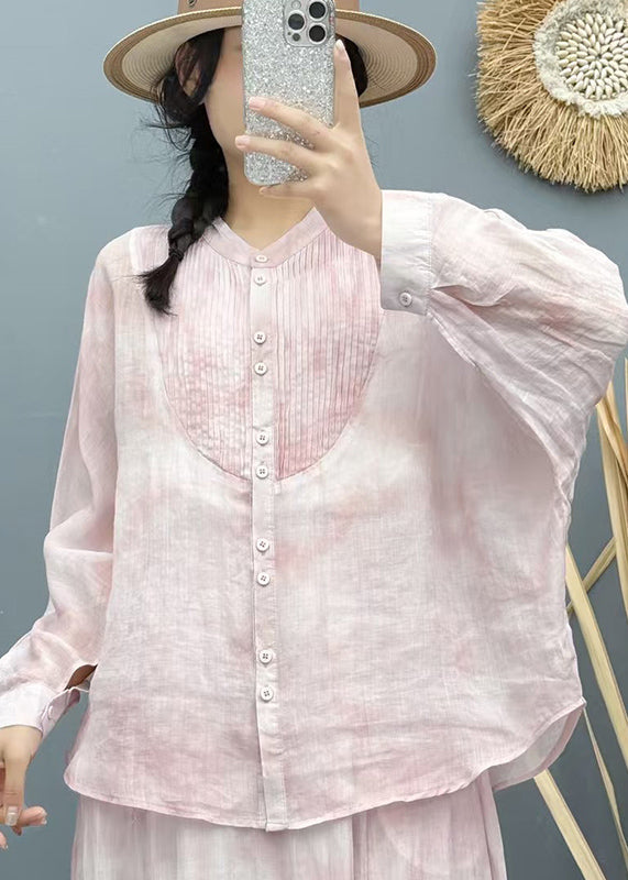 Classic Vintage Shirt with a Flattering Fit