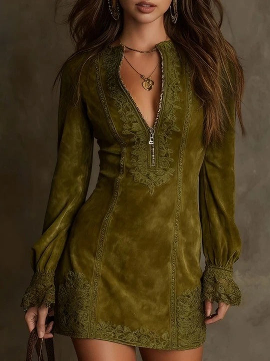Classic Vintage & Enduringly Stylish Dress