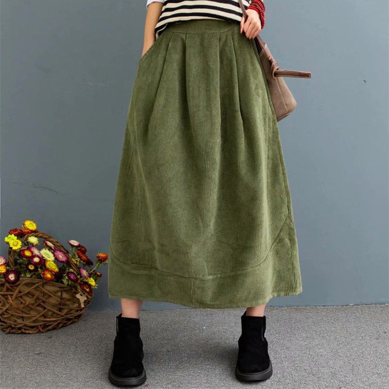 Gracefully Styled Garment for Any Occasion