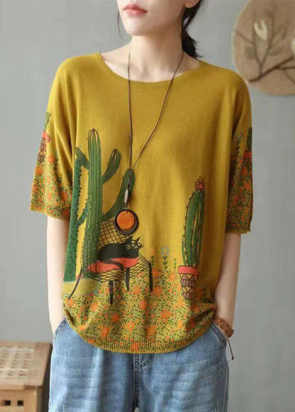 Classic Vintage Shirt with a Flattering Fit