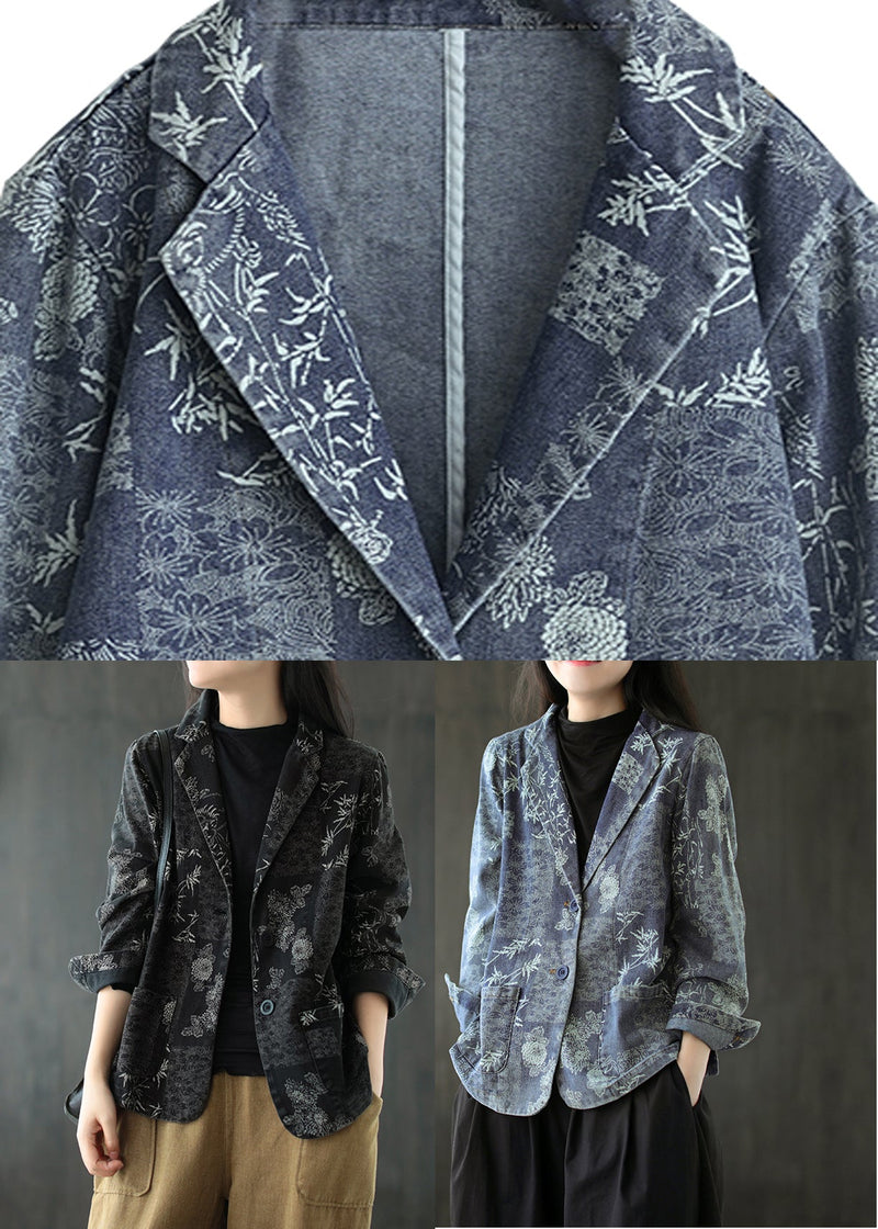 A Vintage Style Coat with Delicate Timeless Details