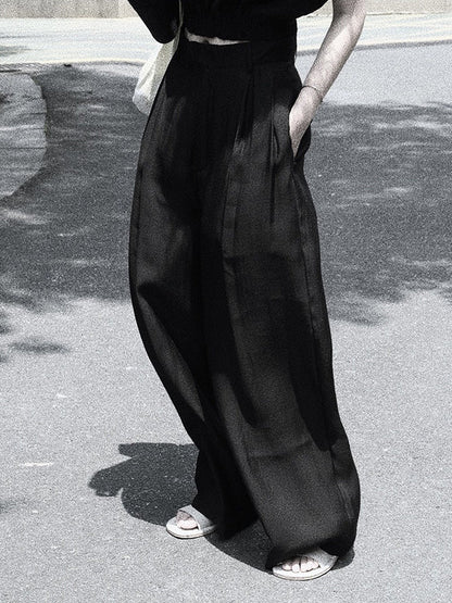 Sophisticated Trousers with a Clean Classic Look