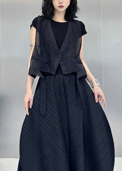 A Vintage Style Top with Delicate Timeless Details