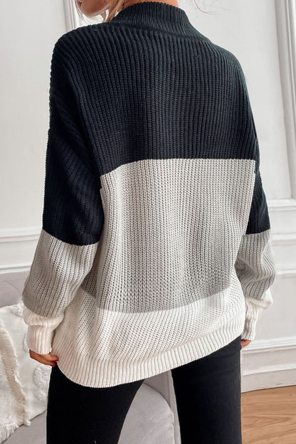 Effortlessly Elegant Sweater with a Timeless Design