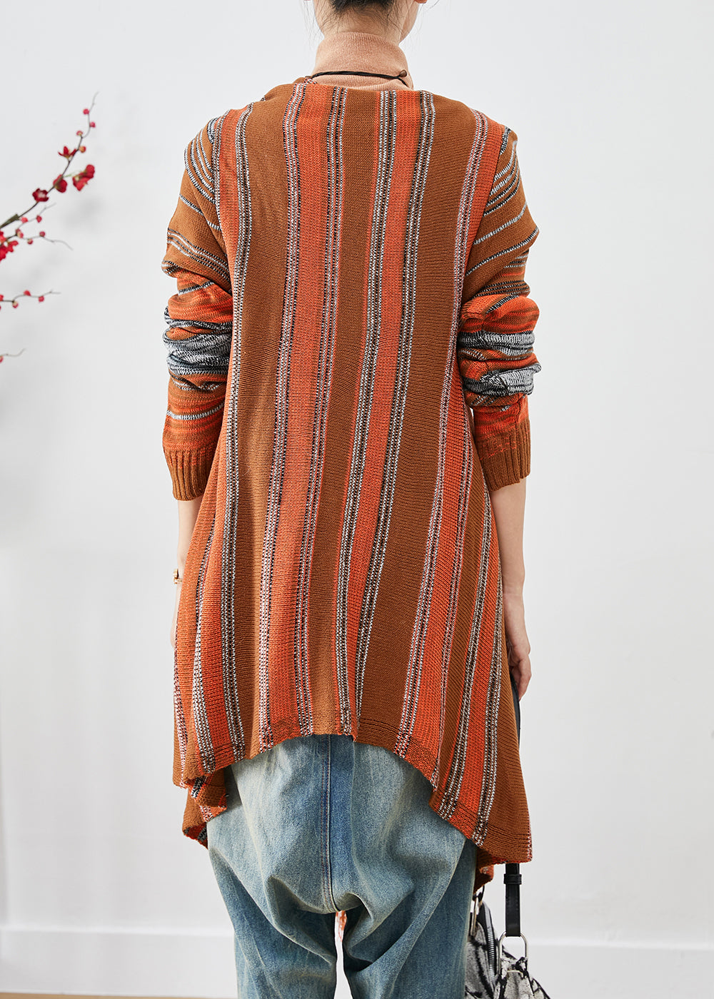 Gracefully Styled Cardigan for Any Occasion