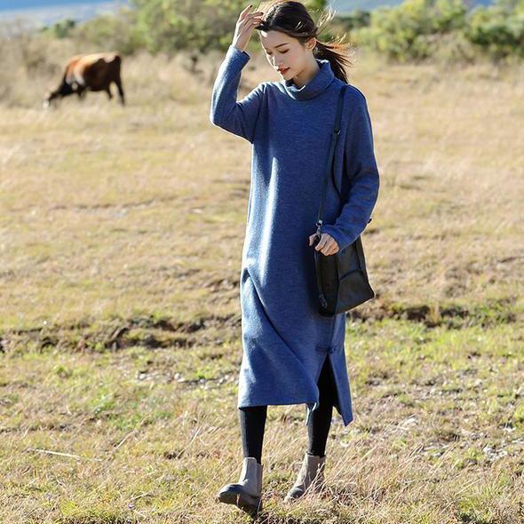 Well Tailored Sweater with a Graceful Silhouette
