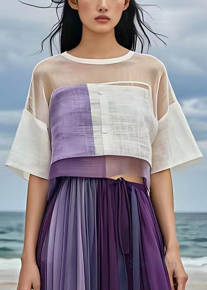 Well Tailored Top with a Graceful Silhouette