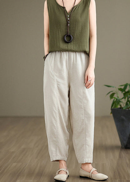 Elegantly Styled Pants for Everyday Wear