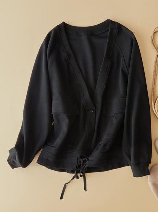 Effortlessly Elegant Jacket with a Timeless Design